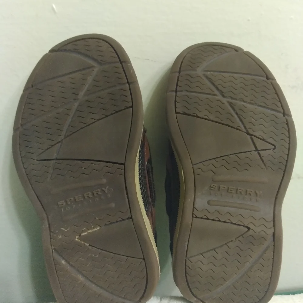 Brown Kids SPERRY Shoes with Velcro Strap TODDLER Size 7 M, 4.5 INCHES INSIDE
